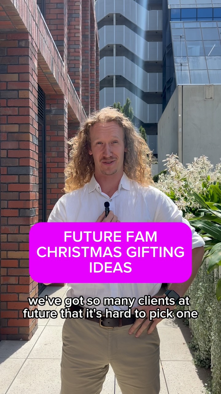 So Nate reckons a pool can be a Christmas present and Casey has her marching orders 😂😂
The full 2025 Future Gift Guide is live on the blog. Go and make of the most of the sales this week and shop local! 💜 🎁
